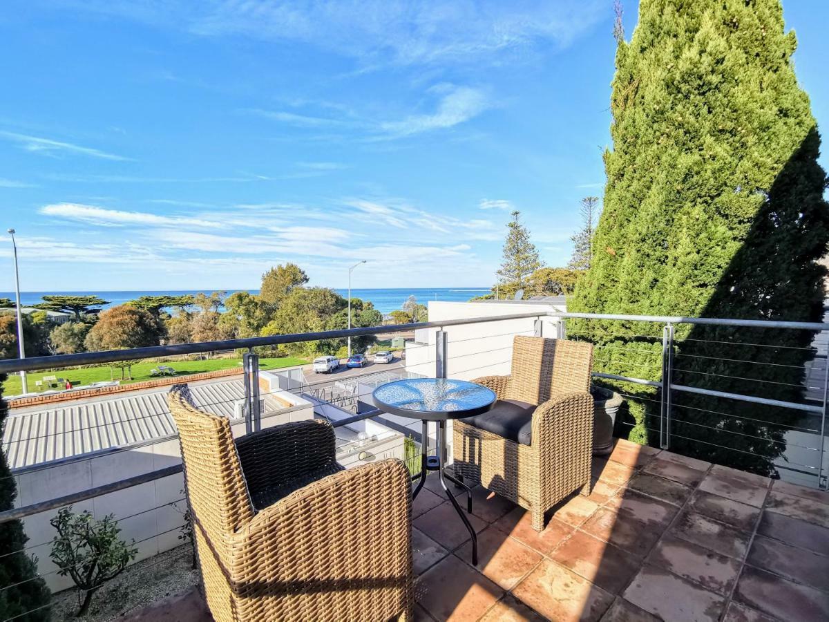 Phoenix Apartments Lorne Eksteriør bilde